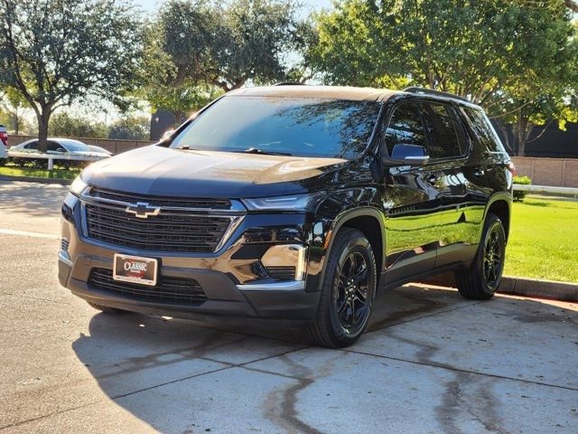 Used 2023 Chevrolet Traverse LT image 12