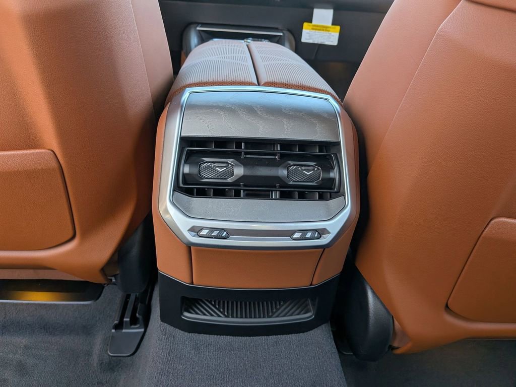 New 2026 BMW 760i xDrive w/ Executive Package image 19