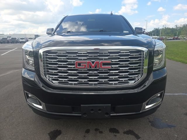 Used 2019 GMC Yukon Denali w/ Denali Ultimate Package AWD/4WD image 4