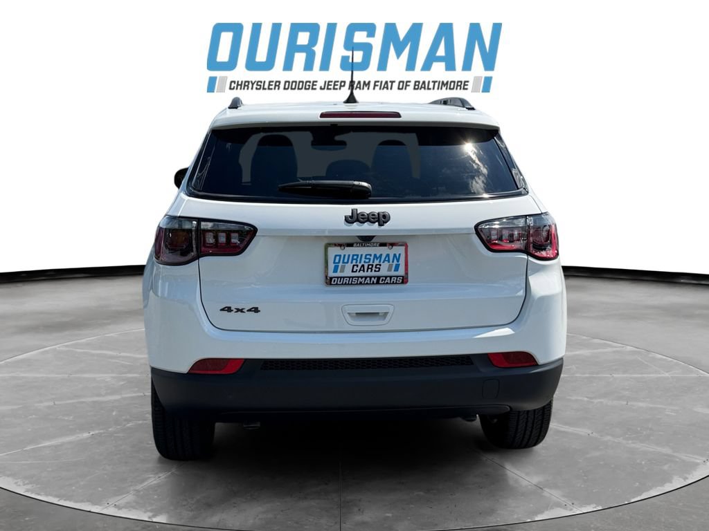 New 2026 Jeep Compass Latitude AWD/4WD image 5