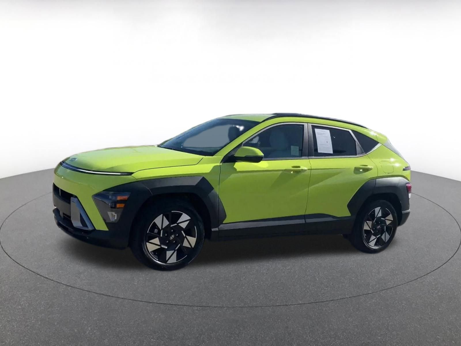Used 2025 Hyundai Kona SEL image 8