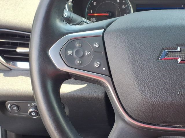 Used 2022 Chevrolet Traverse LT w/ Midnight/Sport Edition FWD image 18