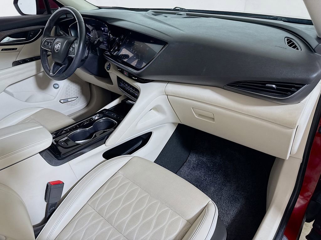 Certified 2022 Buick Envision Avenir w/ Technology Package II FWD image 29