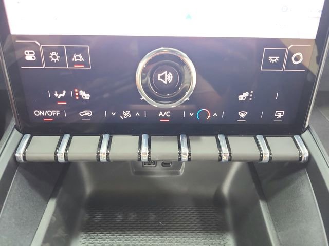 New 2026 GMC Terrain Elevation w/ Technology Package II FWD image 28