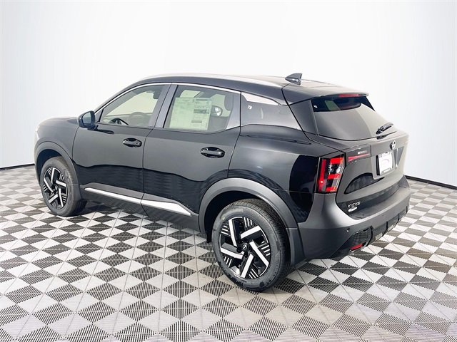 New 2026 Nissan Kicks SV image 5