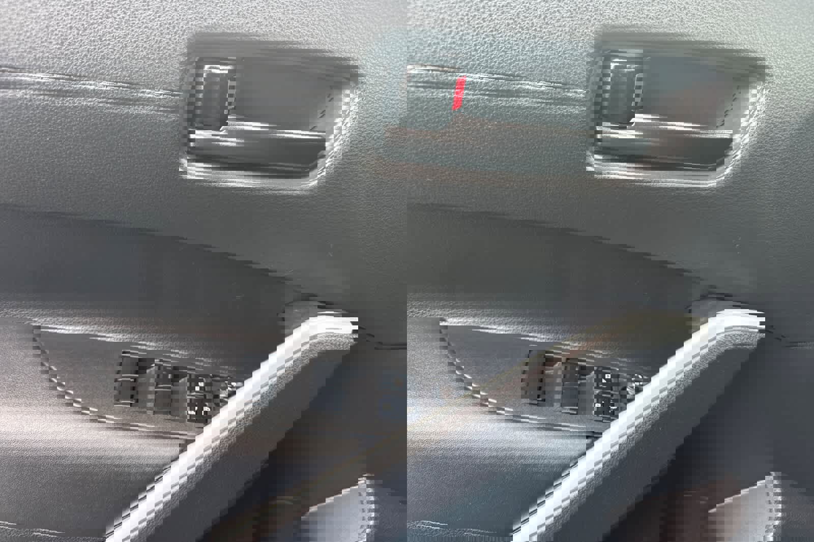 Certified 2023 Toyota Corolla Cross LE image 12