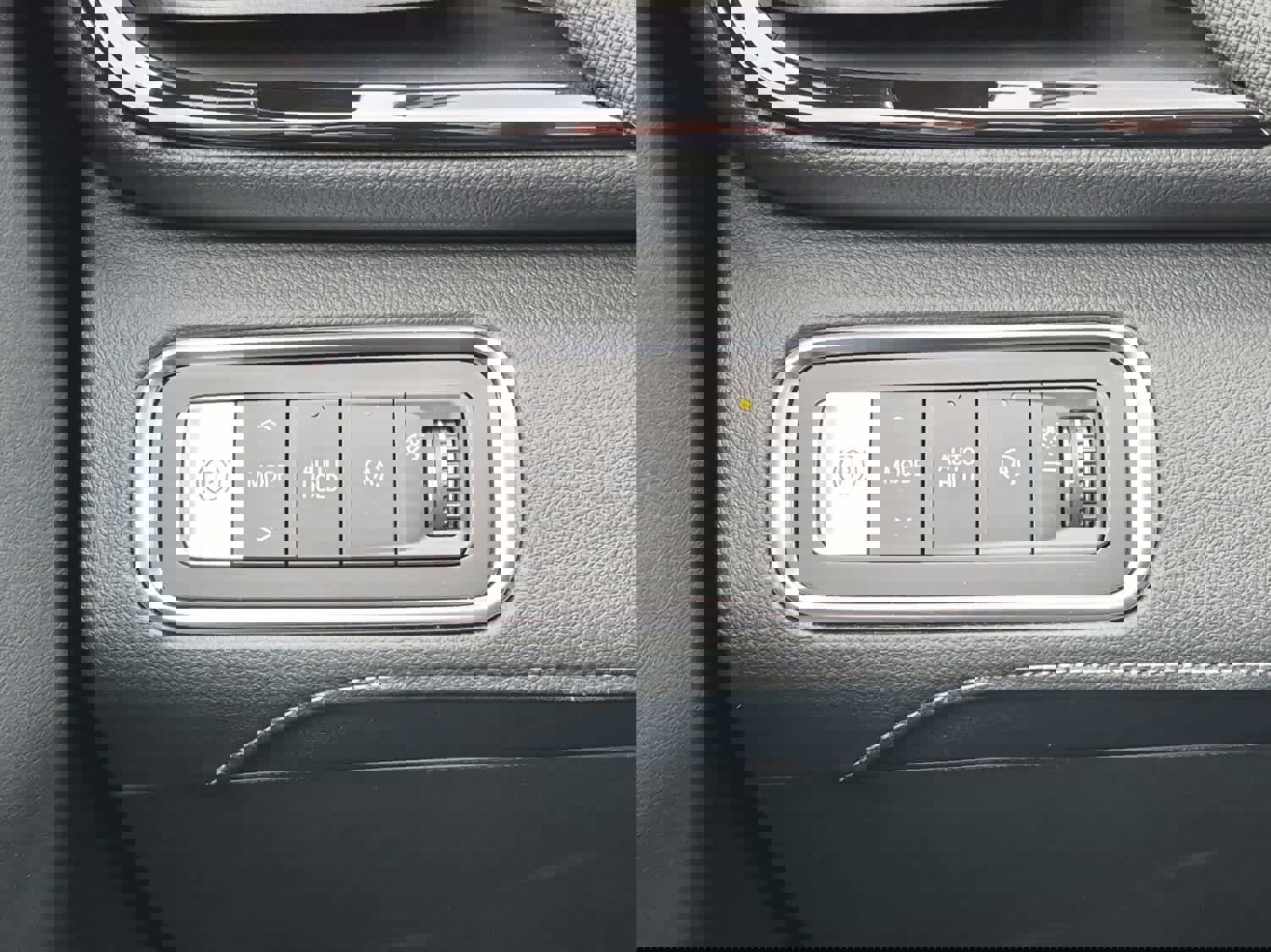 Used 2026 Buick Enclave Sport Touring image 21