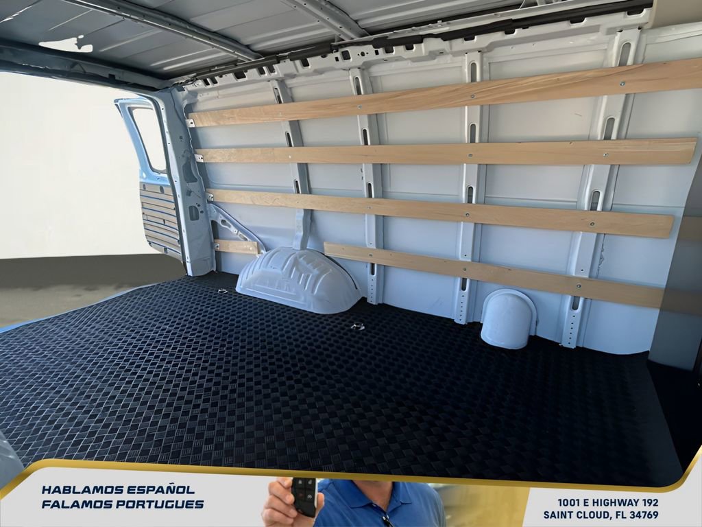 Used 2024 Chevrolet Express 2500 w/ Driver Convenience Package image 28