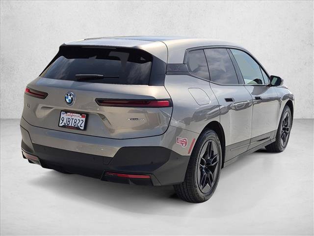 Used 2024 BMW iX xDrive50 w/ Convenience Package AWD/4WD image 5