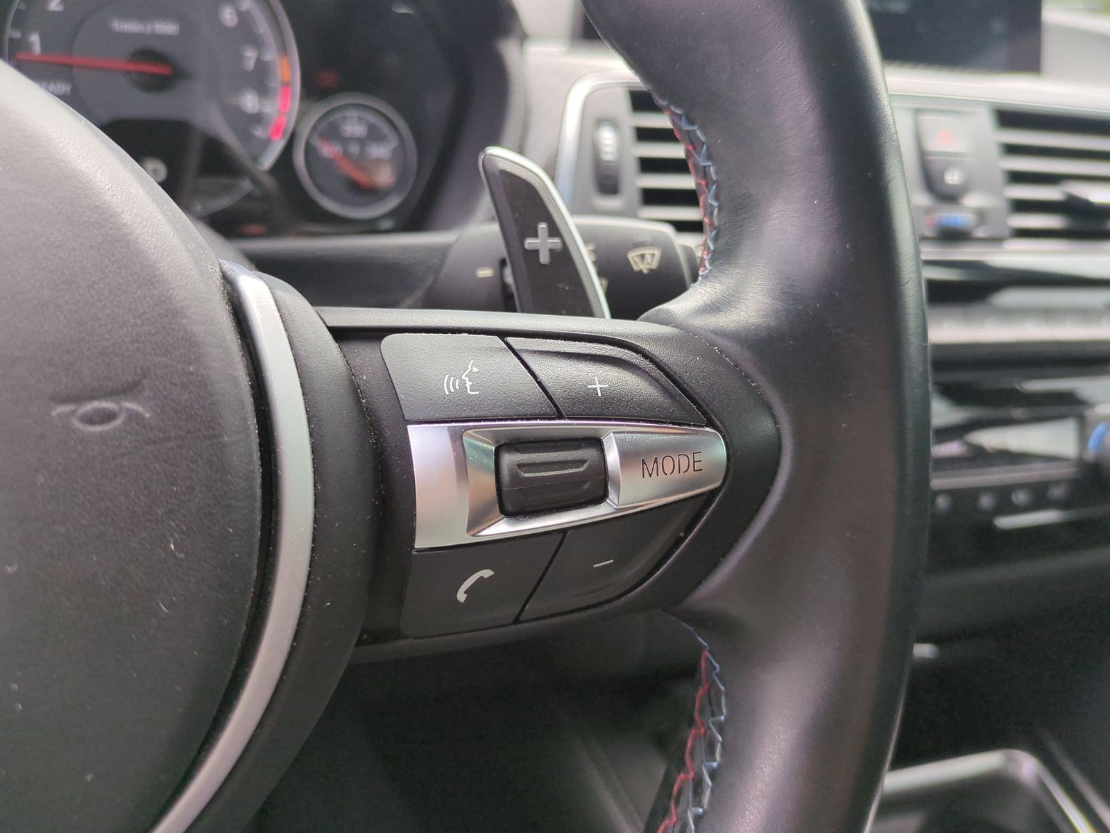 Used 2016 BMW M3 RWD image 20