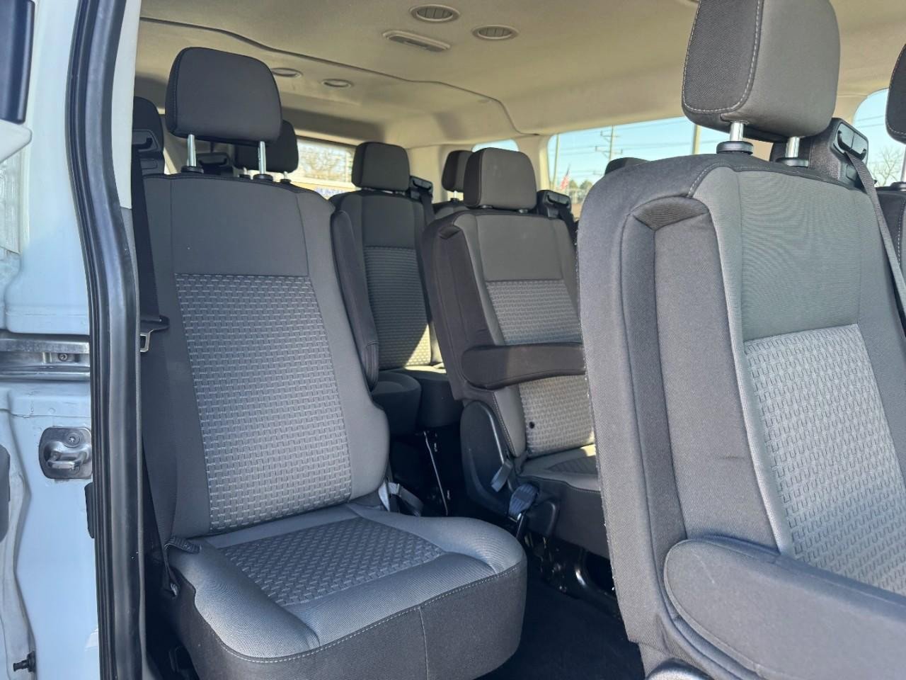 Used 2024 Ford Transit 350 XLT RWD image 8