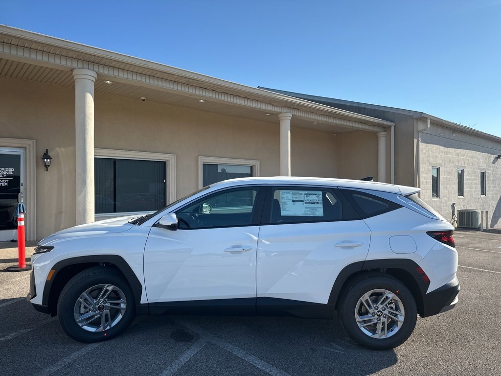 New 2026 Hyundai Tucson SE image 5