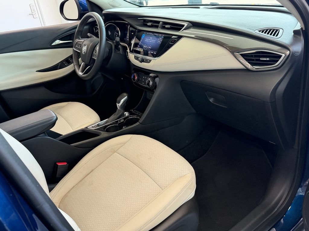 Certified 2023 Buick Encore GX Preferred FWD image 17