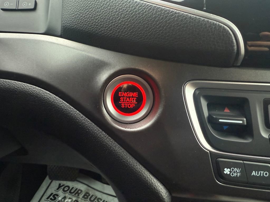 Used 2022 Honda Pilot Sport image 23