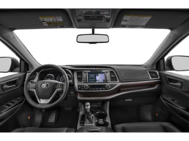 Used 2015 Toyota Highlander XLE image 8