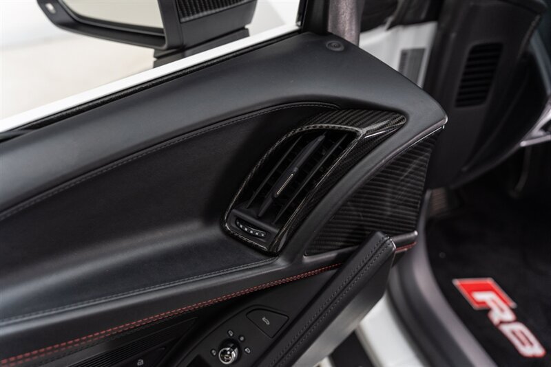 Used 2017 Audi R8 V10 AWD/4WD image 69