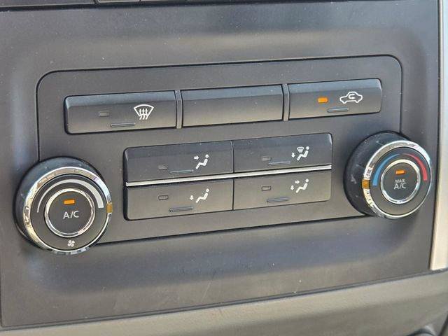 Used 2015 Nissan Frontier SV RWD image 27