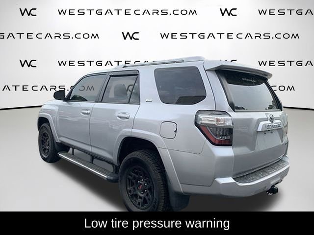Used 2018 Toyota 4Runner SR5 Premium image 5