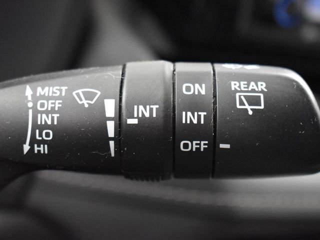 Used 2020 Toyota RAV4 XLE image 28