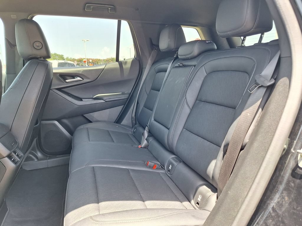 Used 2025 Chevrolet Equinox LT w/ Convenience Package II FWD image 21
