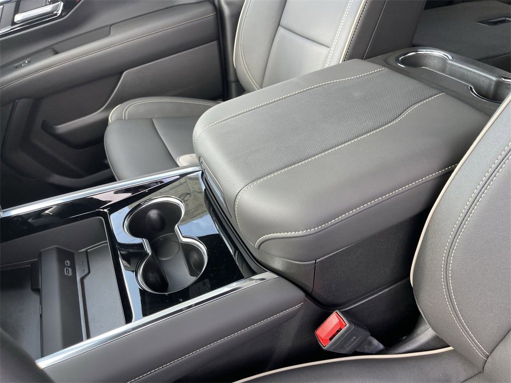 New 2025 Chevrolet Tahoe Premier w/ Sun And Tow Package image 21