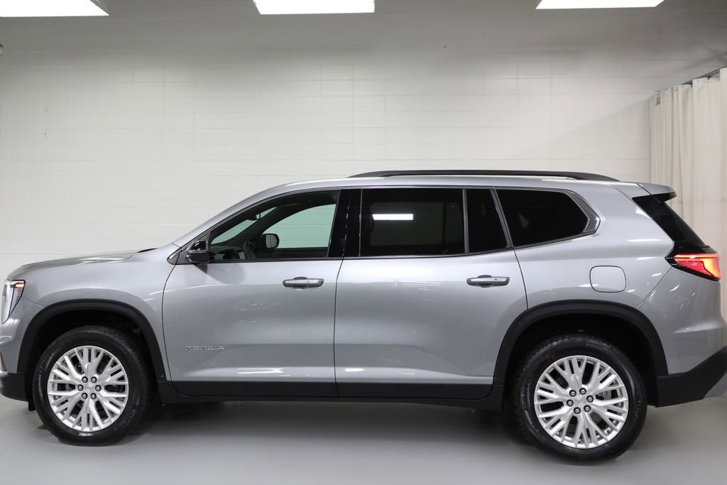 Used 2024 GMC Acadia Elevation w/ Luxury Package AWD/4WD image 14