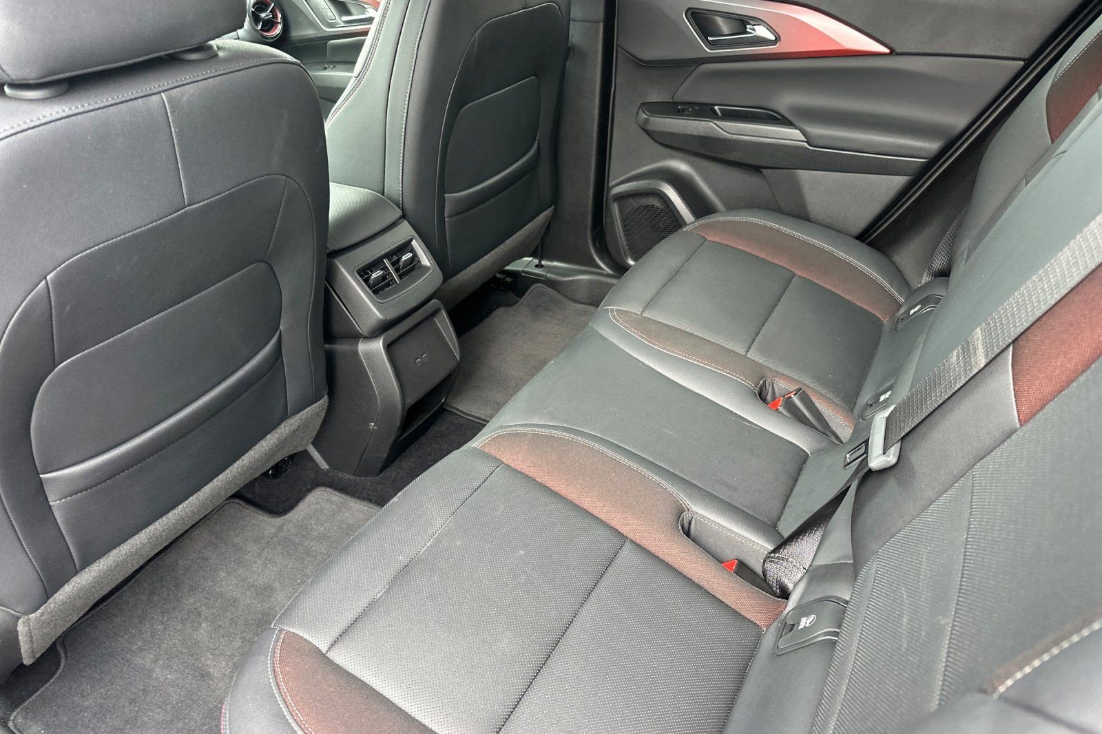 Certified 2024 Chevrolet Equinox EV RS image 15