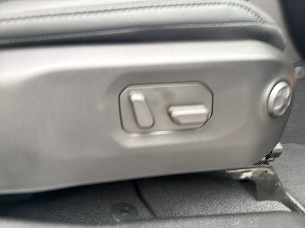 New 2026 Jeep Gladiator Sahara image 20