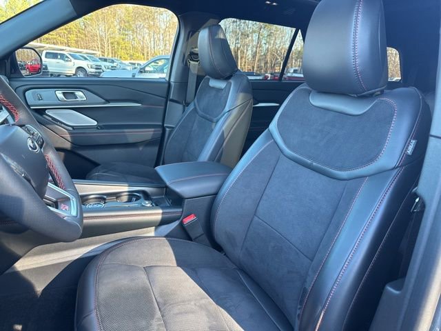 Certified 2025 Ford Explorer ST w/ Sun And Sound Package image 10