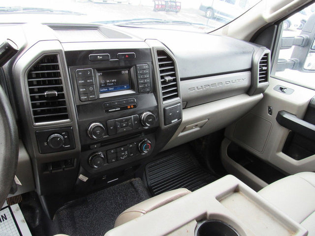 Used 2018 Ford F250 XL w/ Power Equipment Group RWD image 34