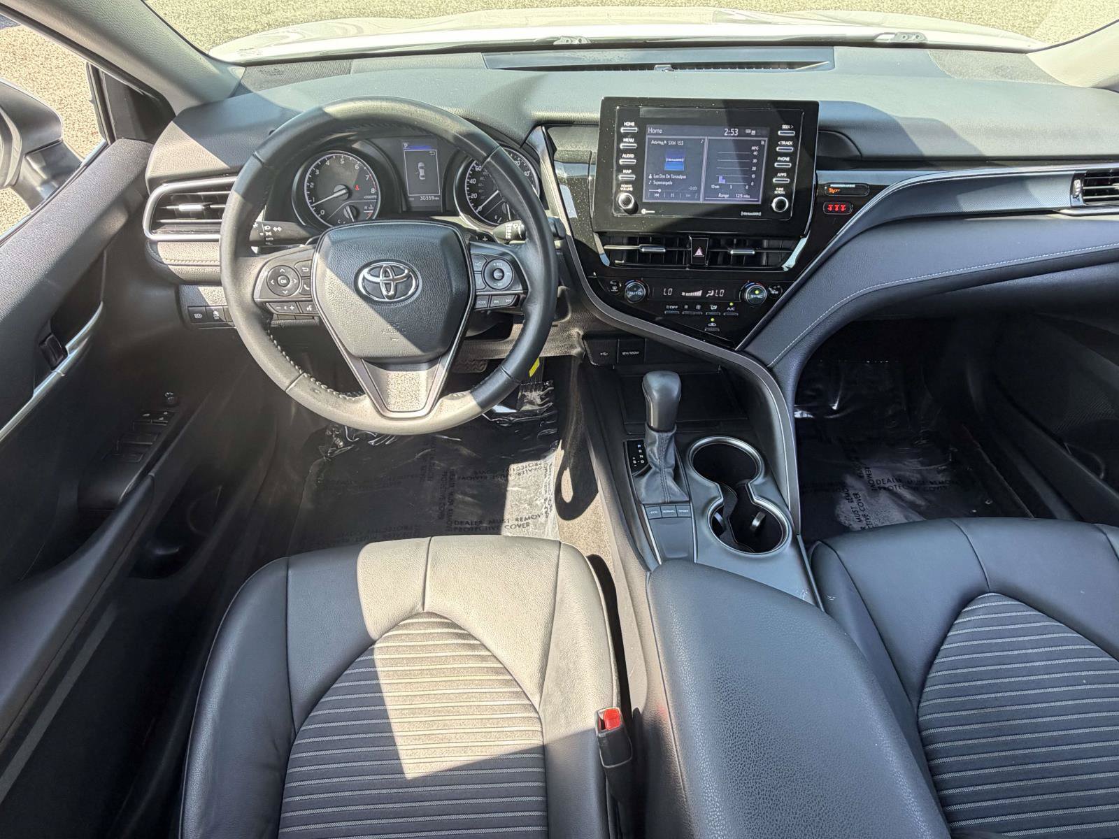Used 2024 Toyota Camry SE FWD image 7