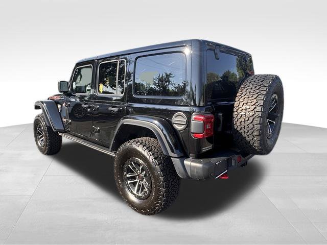 Used 2025 Jeep Wrangler Unlimited Rubicon AWD/4WD image 4