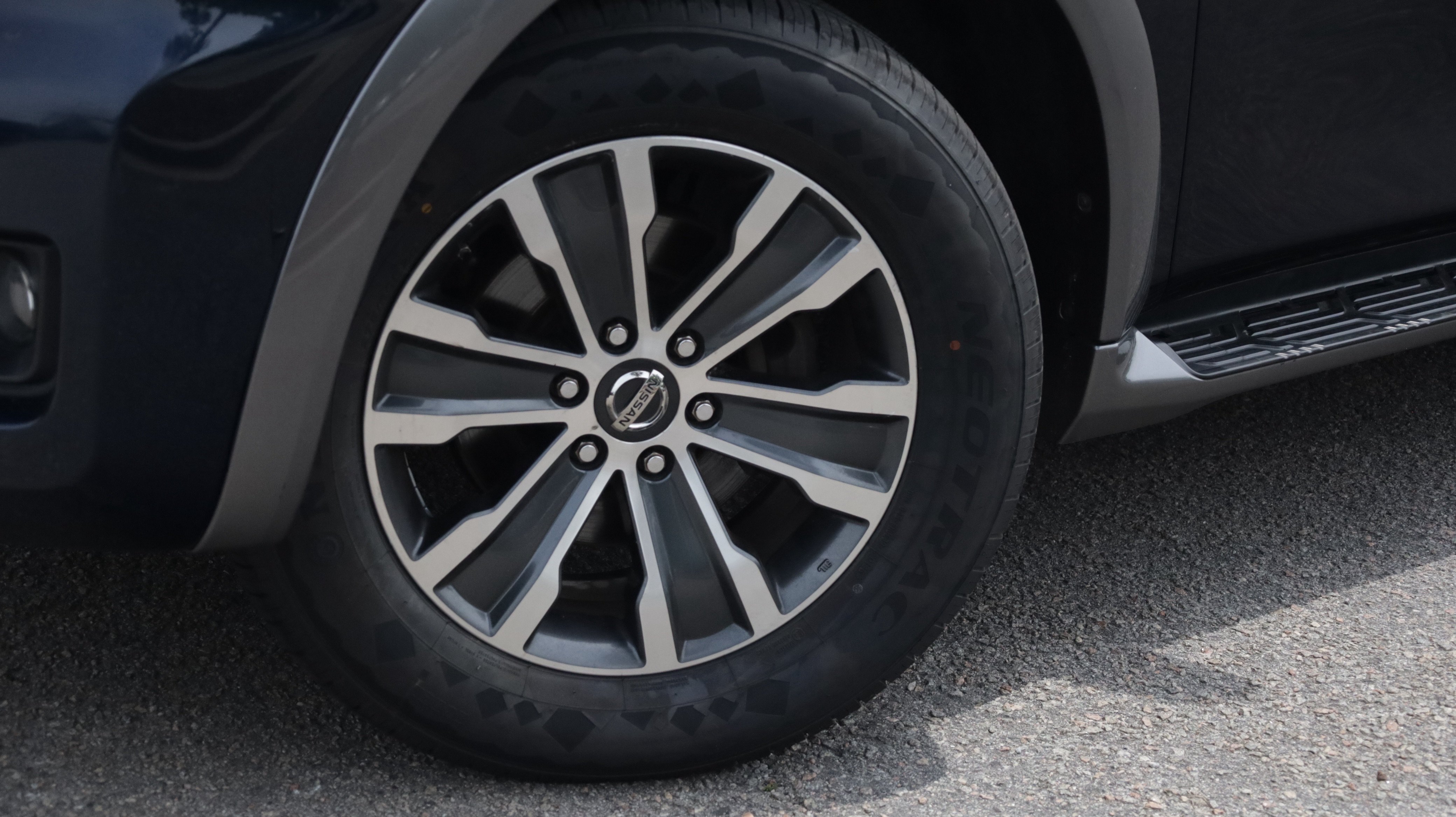 Used 2019 Nissan Armada SL w/ Premium Package RWD image 17