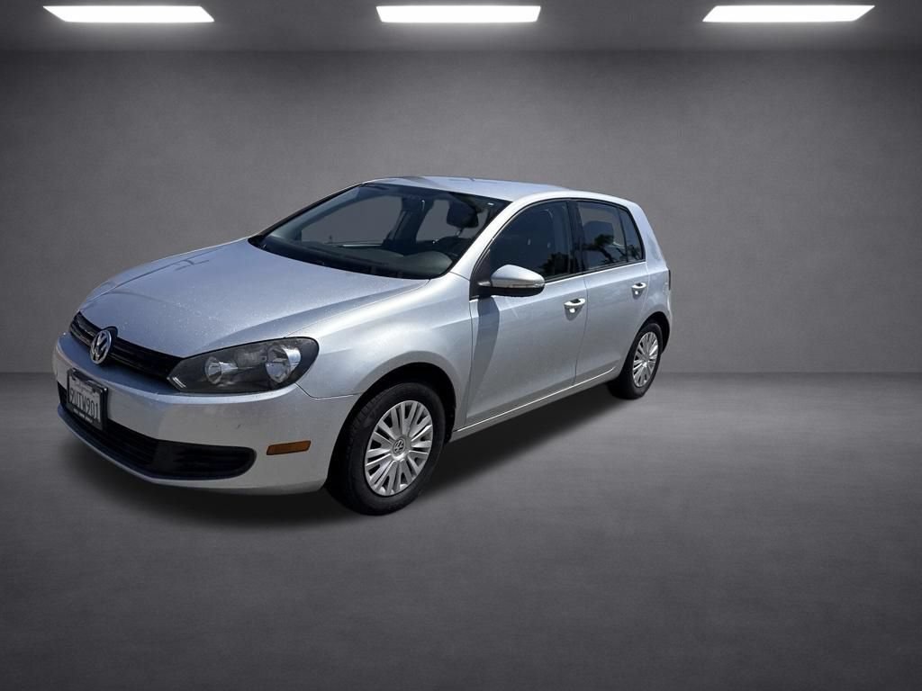 Used 2012 Volkswagen Golf 4-Door FWD image 2