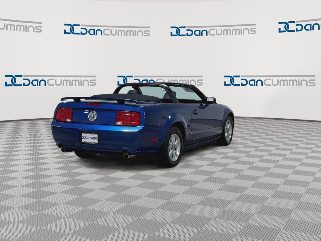 Used 2006 Ford Mustang Convertible image 8
