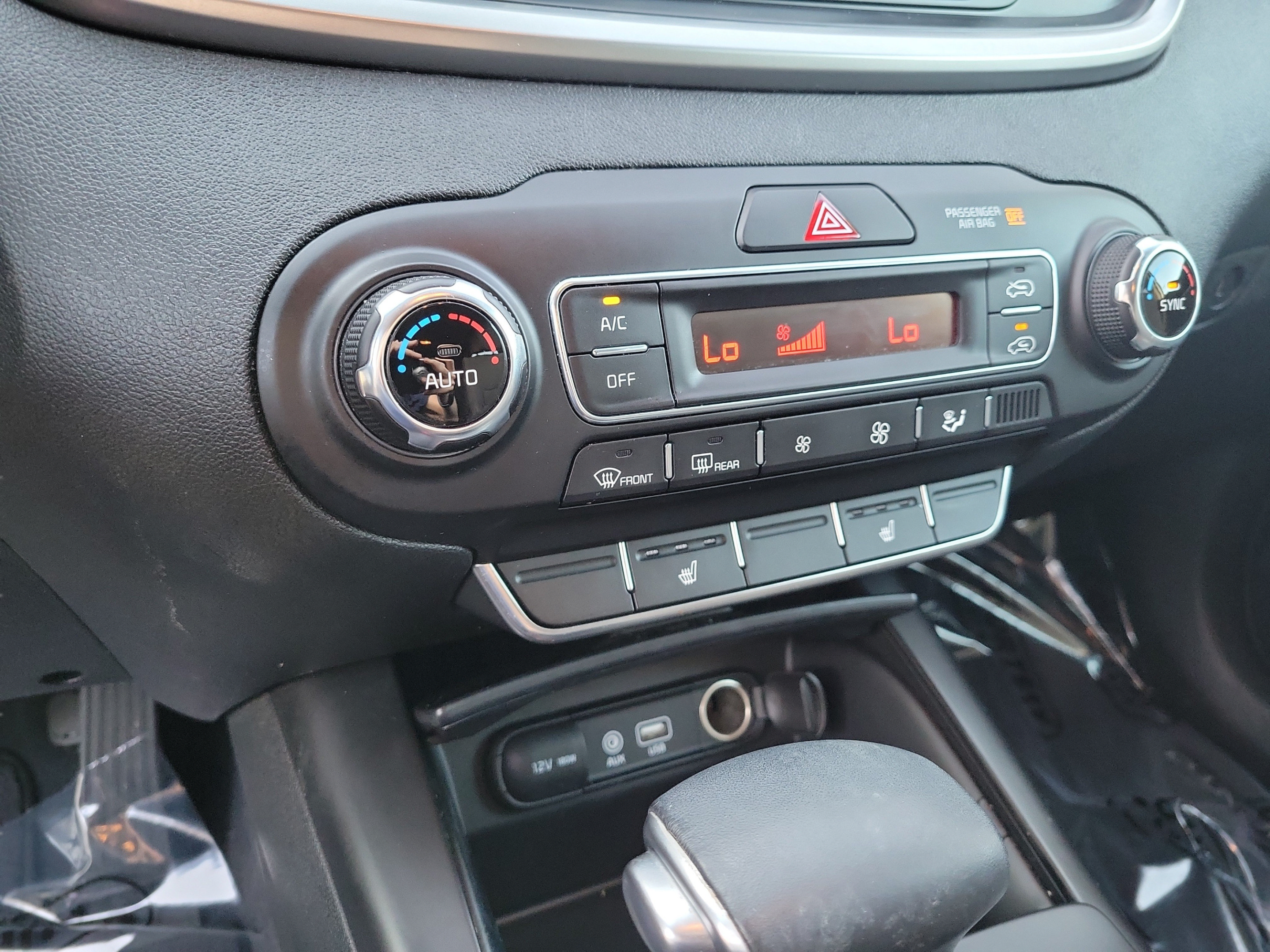 Used 2019 Kia Sorento FWD w/ LX Convenience Package image 20