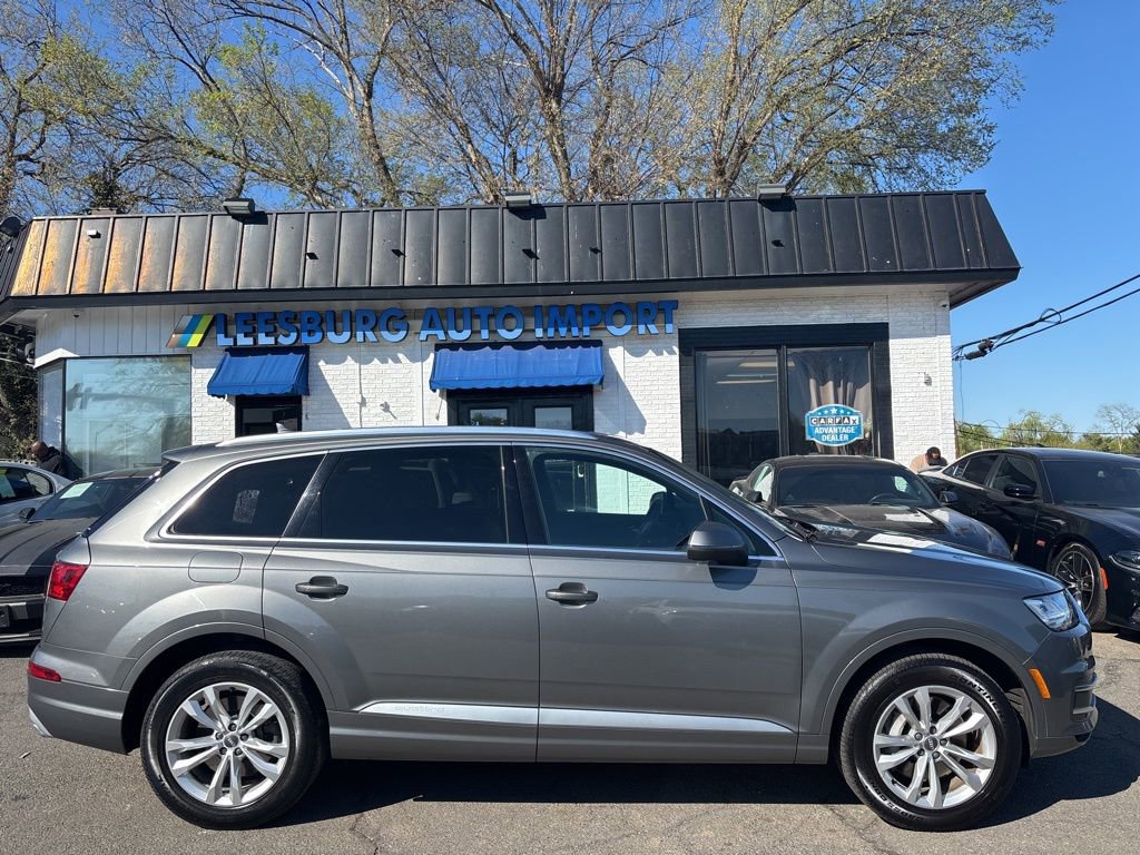 Used 2017 Audi Q7 3.0T Premium Plus image 3