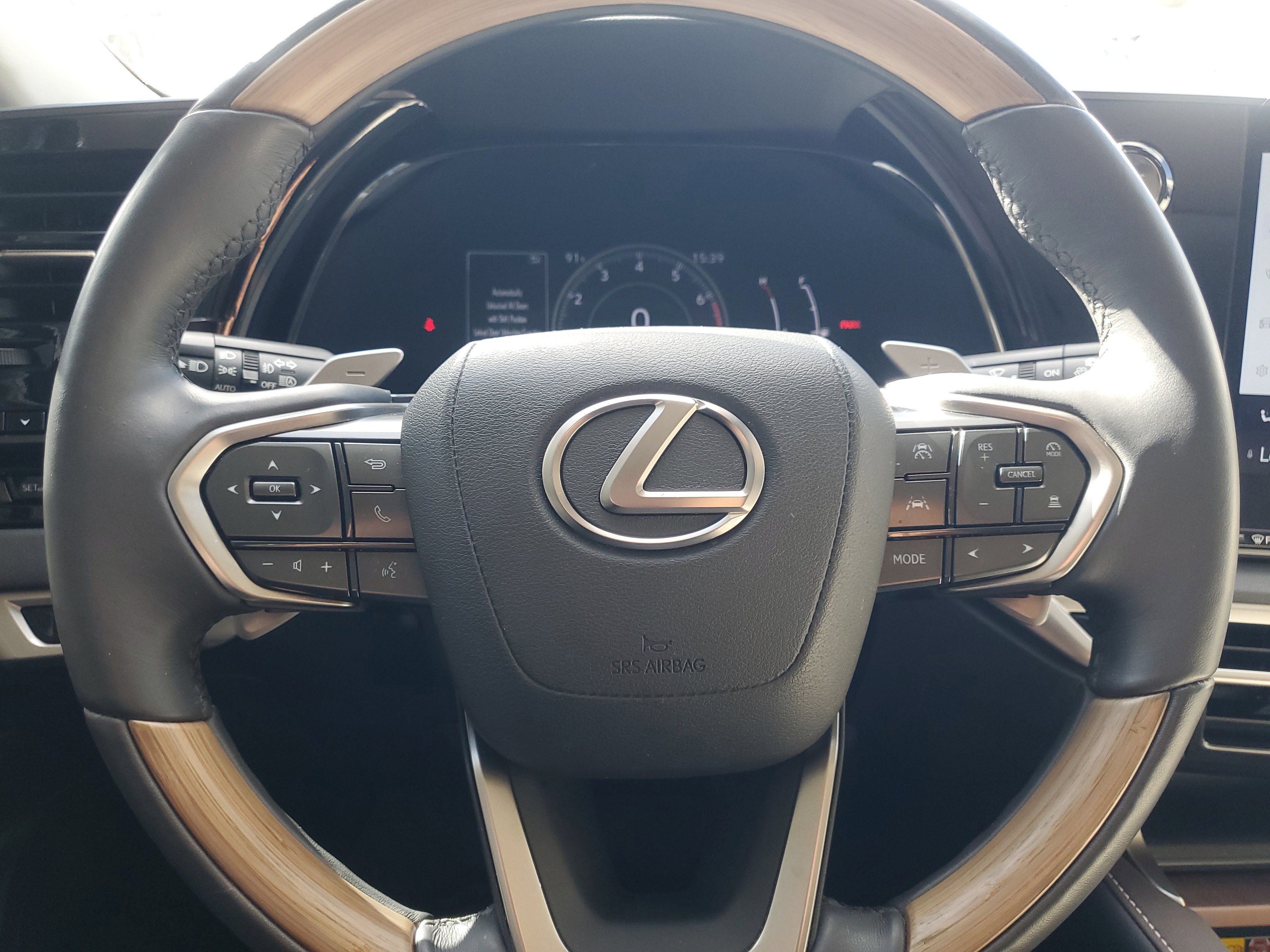 Used 2023 Lexus RX 350 Premium w/ Accessory Package (Z1) image 22