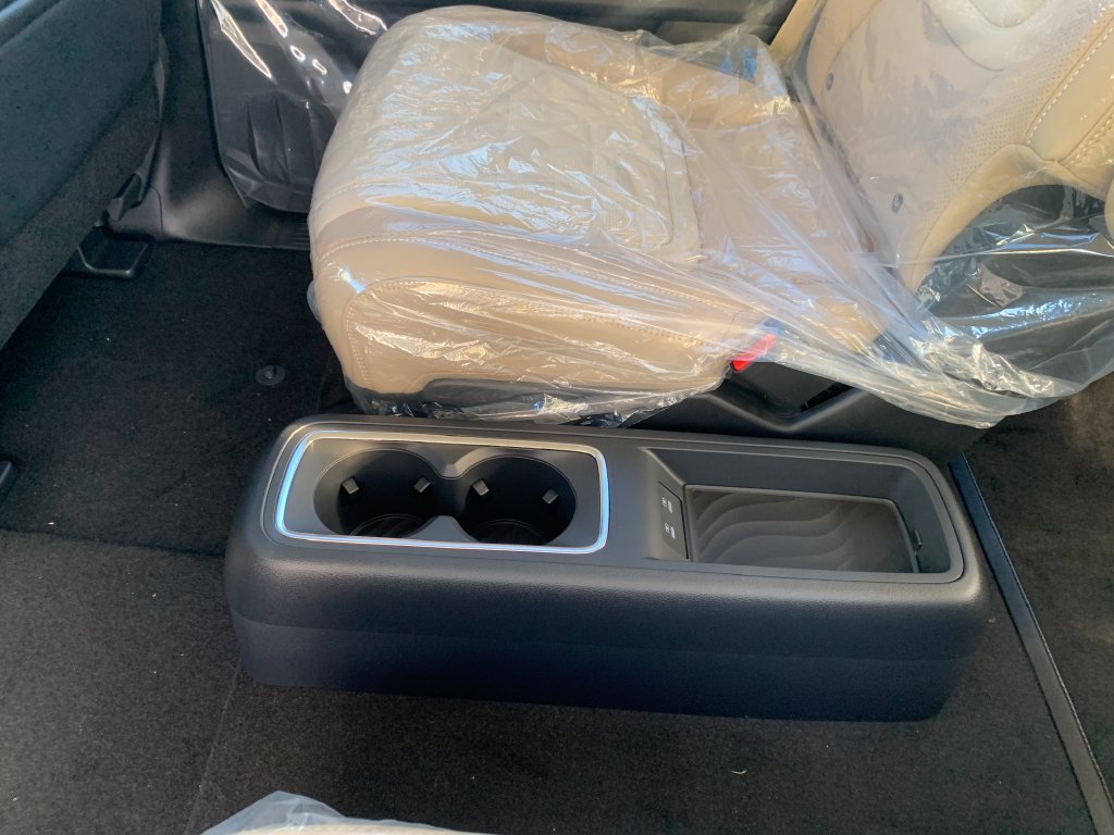 New 2026 Nissan Armada Platinum RWD image 32
