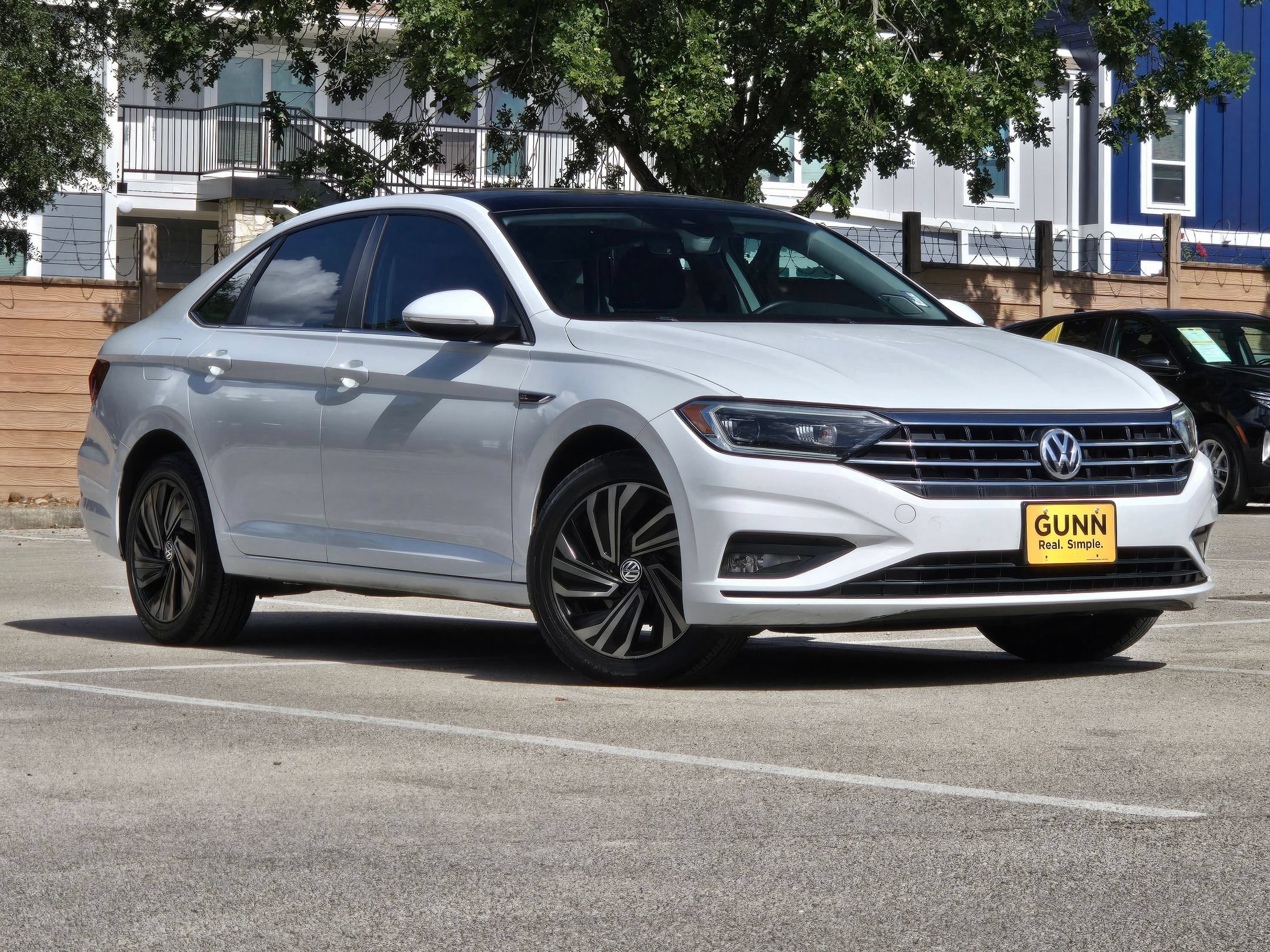 Used 2019 Volkswagen Jetta SEL Premium FWD image 3