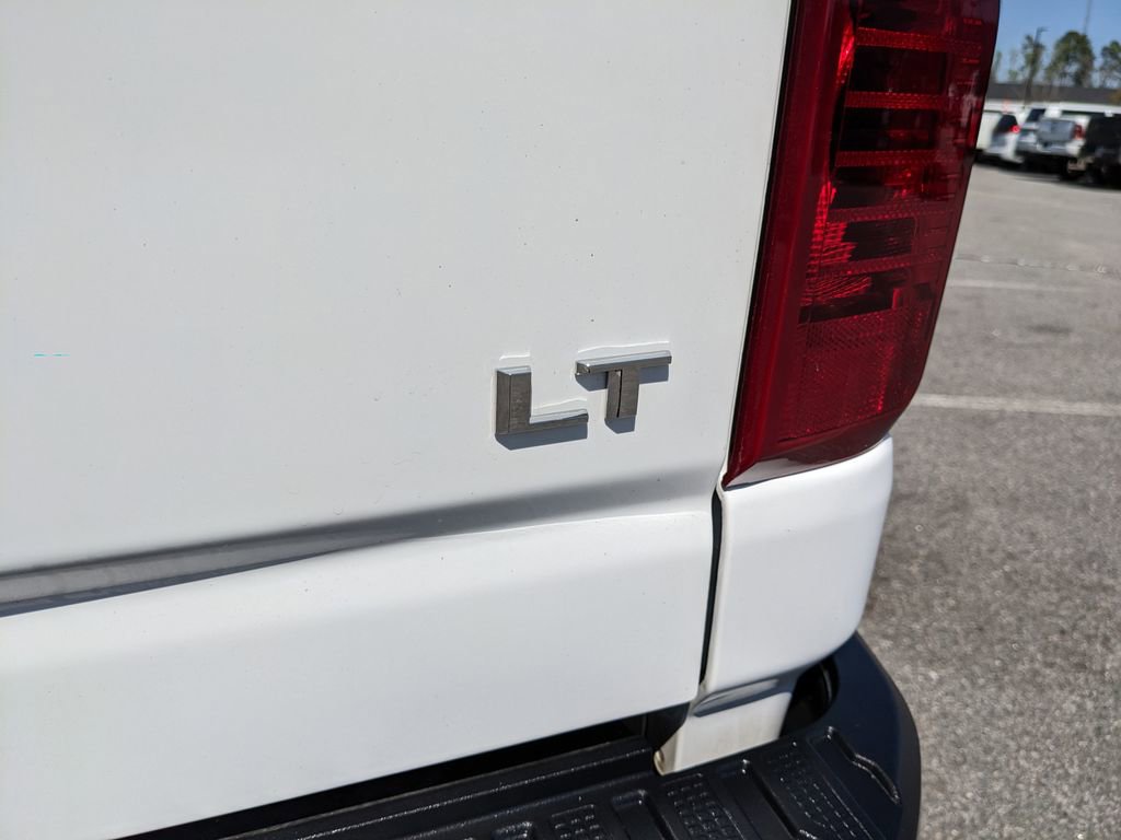Used 2025 Chevrolet Silverado 2500 LT w/ Convenience Package image 26