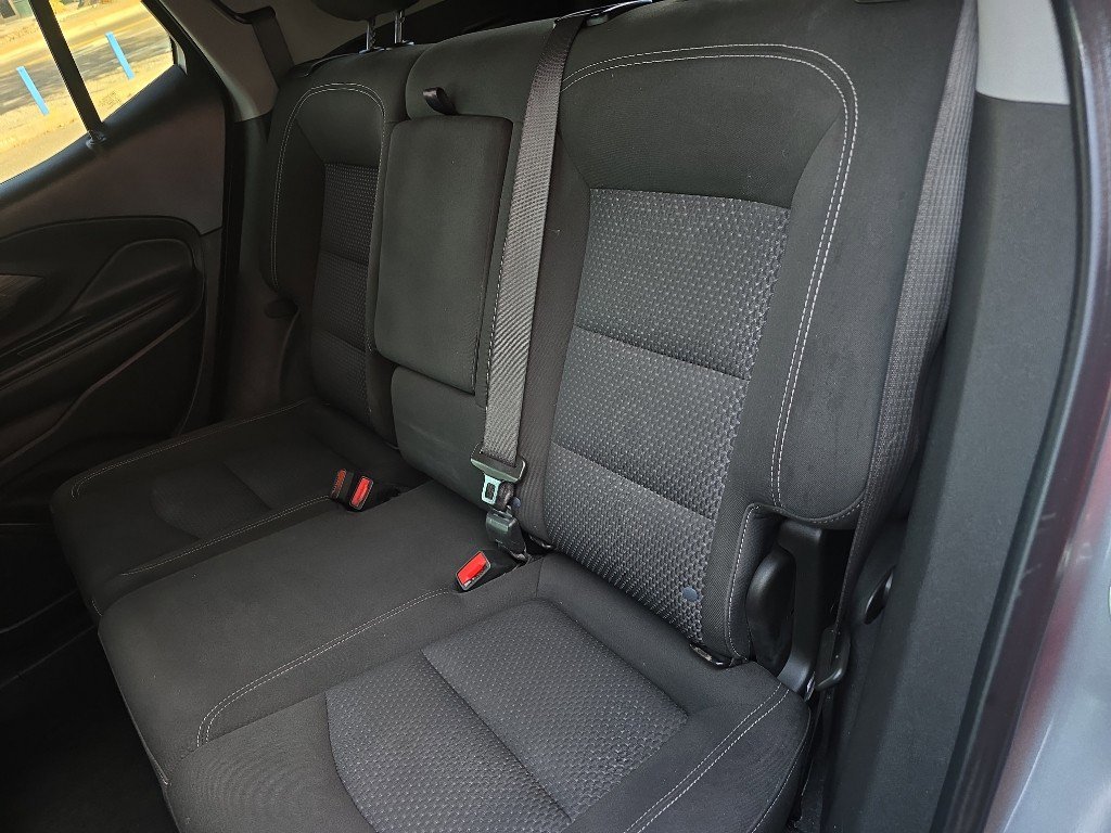 Used 2023 GMC Terrain SLE w/ Driver Convenience Package AWD/4WD image 29