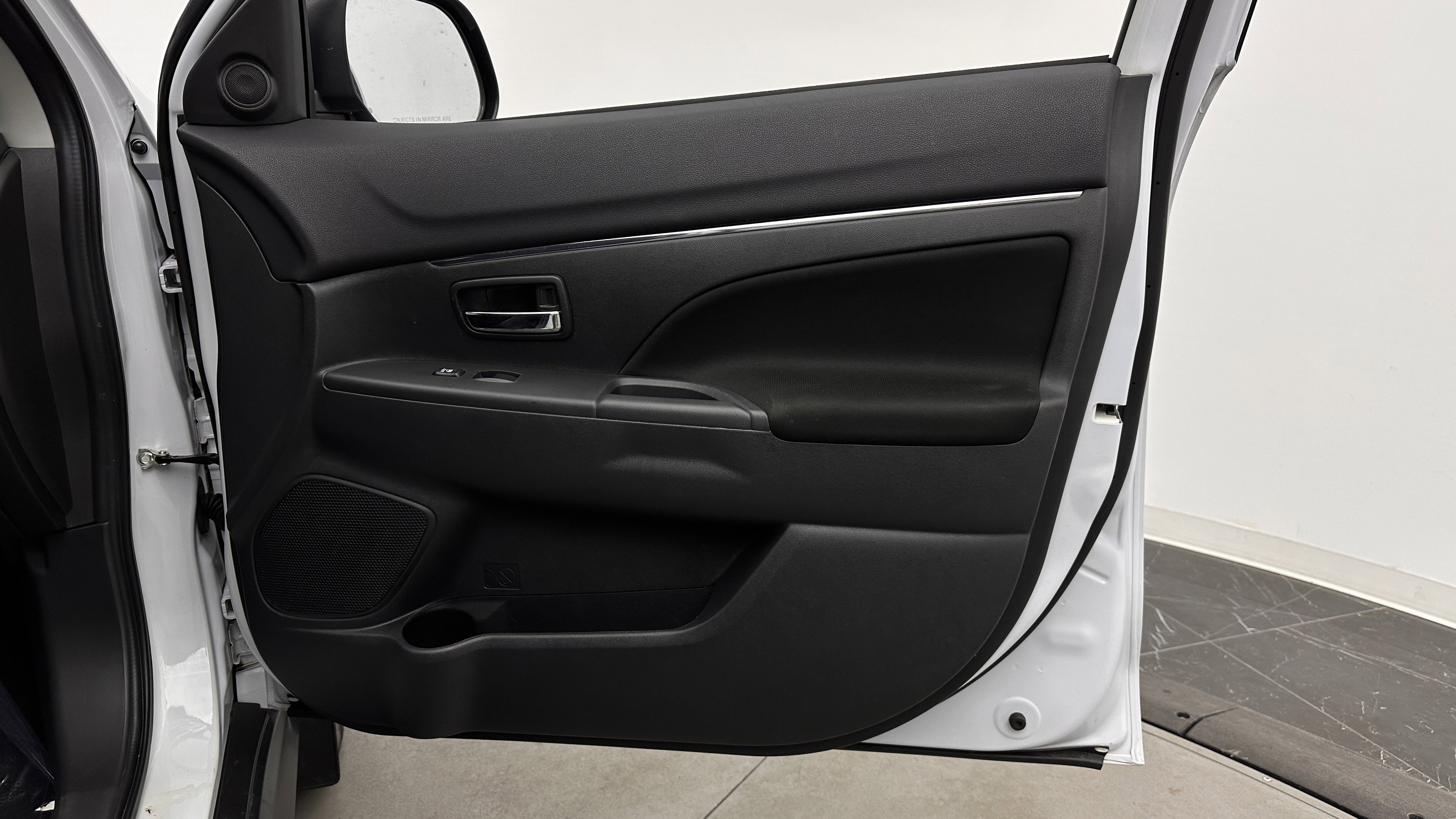 Used 2023 Mitsubishi Outlander Sport AWD image 31