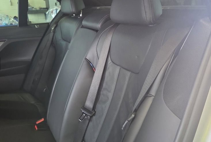 Used 2020 BMW 740i w/ M Sport Package RWD image 14