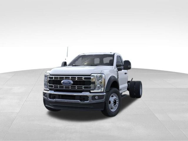 New 2026 Ford F550 4x4 Regular Cab Super Duty image 2