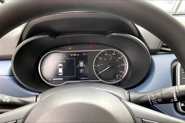 Certified 2025 Nissan Versa SV w/ Trunk Package image 18