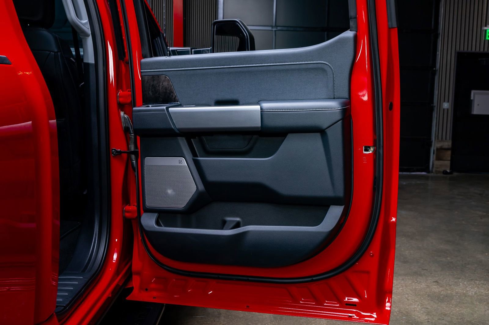 Used 2026 Ford F350 Lariat w/ Lariat Premium Package image 40