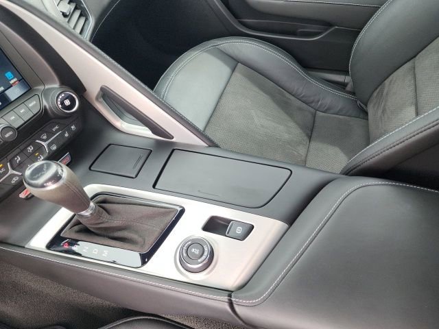 Certified 2016 Chevrolet Corvette Z06 w/ 3LZ Preferred Equipment Group image 40