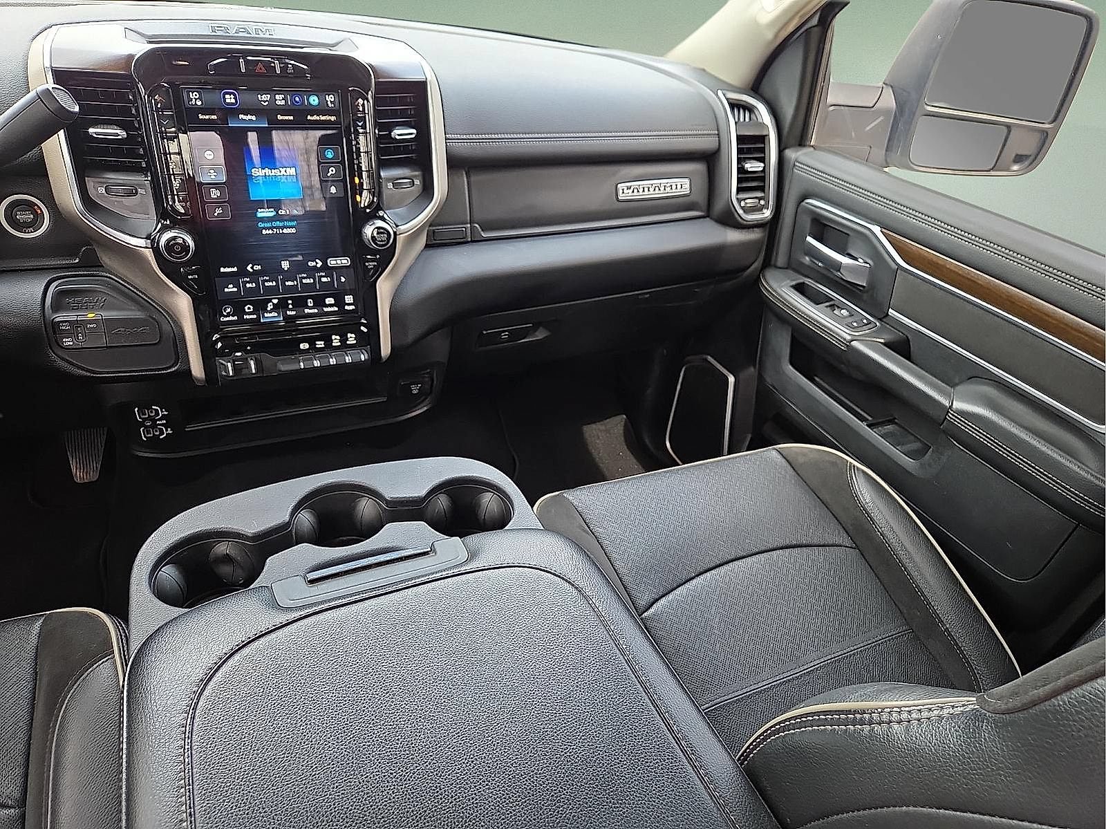Used 2024 RAM 2500 Laramie AWD/4WD image 12