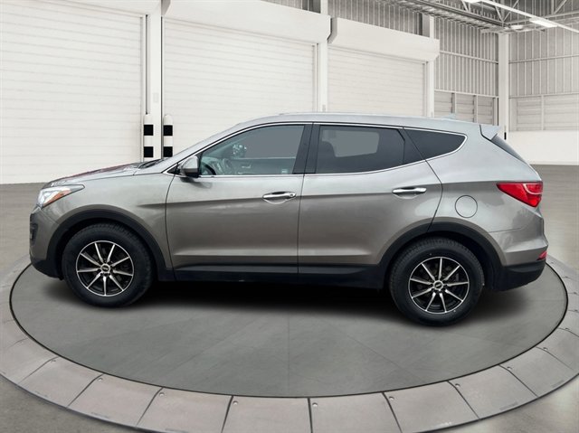 Used 2016 Hyundai Santa Fe Sport image 1